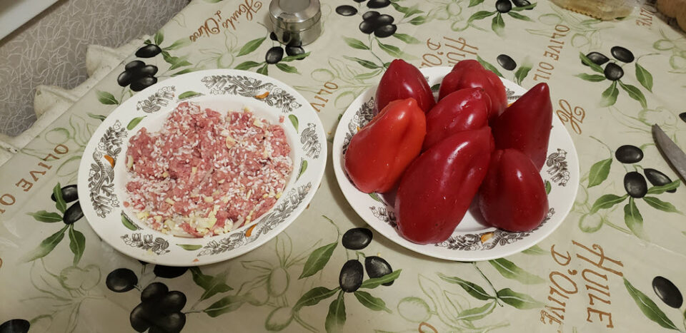 Фаршированный перец в духовке - перец с начинкой